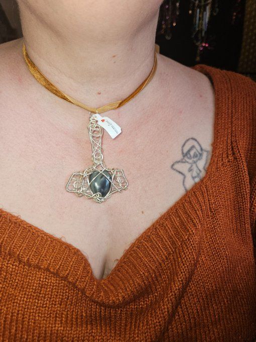 Pendentif Marteau De Thor Obsidienne Spider – Libération & Protection   