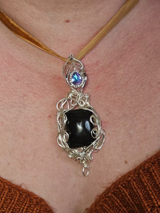 Pendentif Argent Œil Céleste – Protection & Clarté Spirituelle  