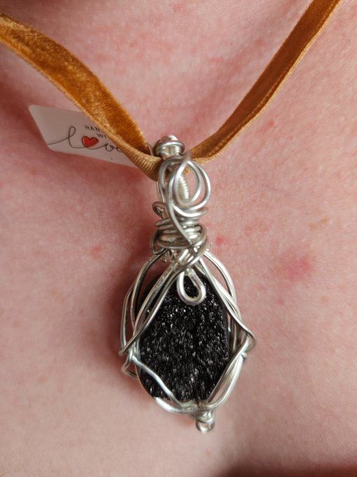 Pierre de lave druzy 