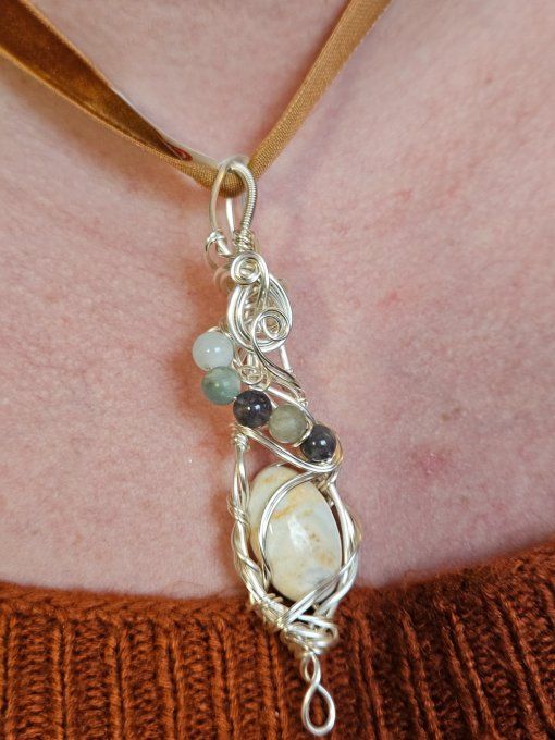 Amulette AURA :✨porteuse de liberté et d'ouverture ✨