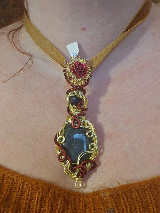 Amulette Gaia,  force energie et confiance 