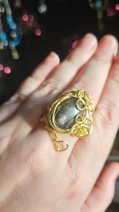 Bague Or Pierre de lune Noire 
