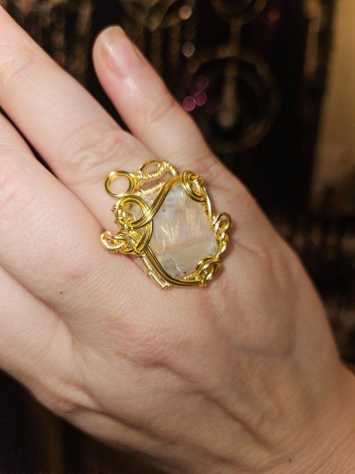 Bague pierre de Lune - peristerite  - or carré