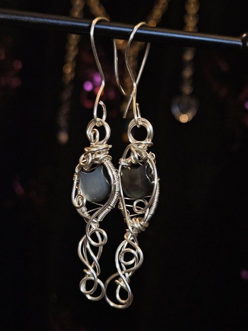 Boucle d'oreille- chat Nacre Noire