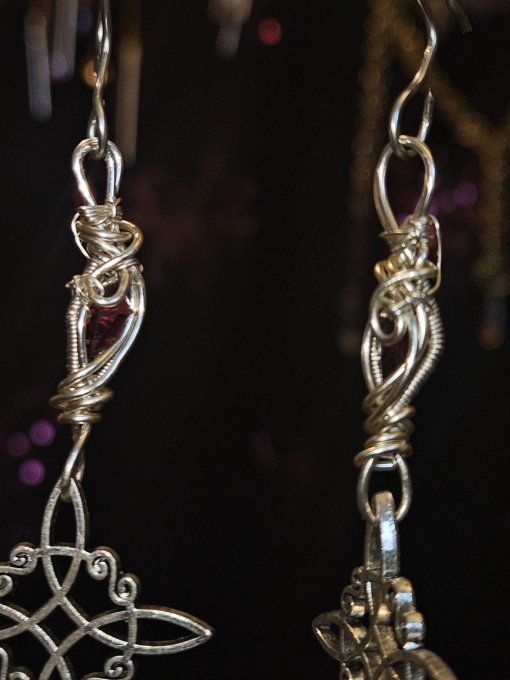 Boucle grenat diamant 