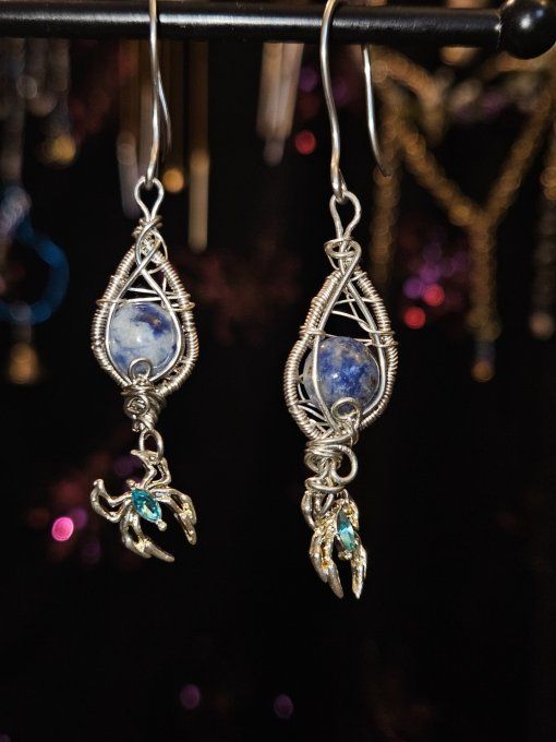 Sodalite -Boucle d'oreille- Pétale d'Ether