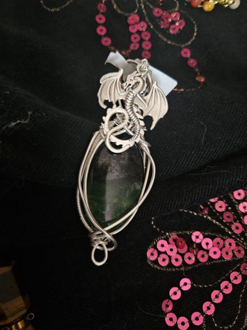 SERPENTINE ✨ jadeite 