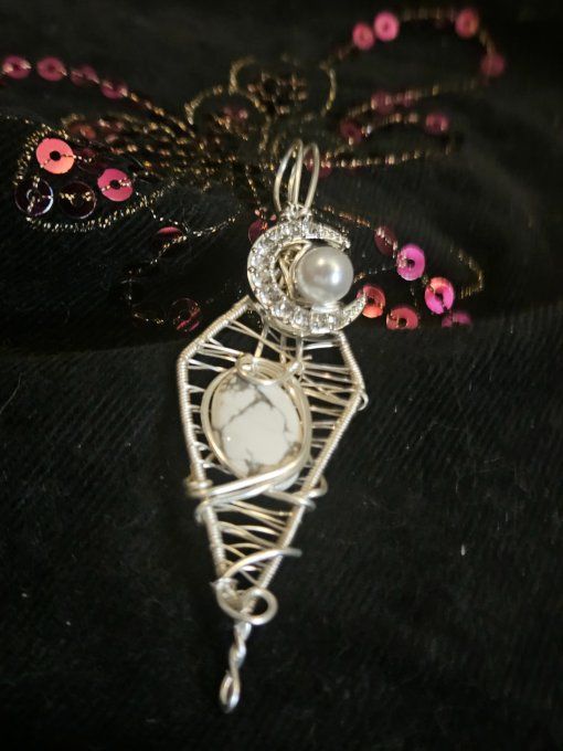 Eclat D'Argent Howlite – Calme Et Clarté Mentale  