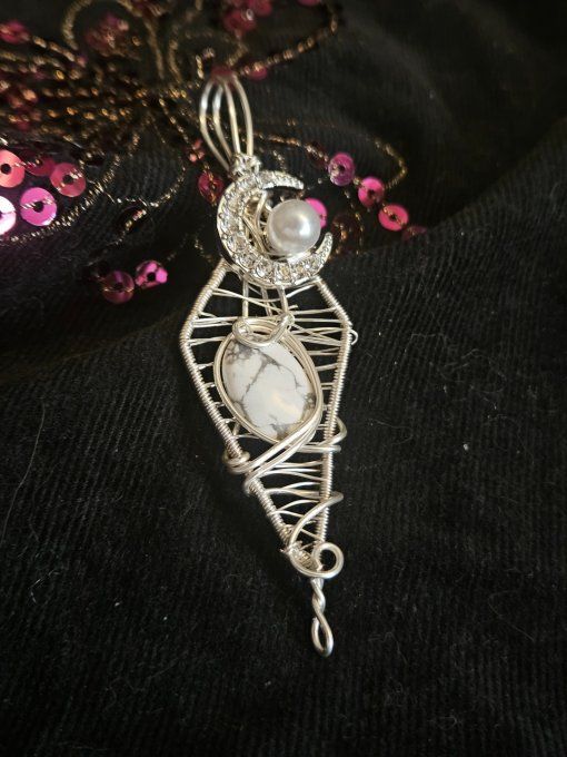 Eclat D'Argent Howlite – Calme Et Clarté Mentale  