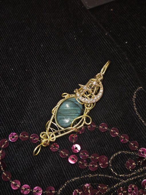 Éclat de Labradorite bleu vert 