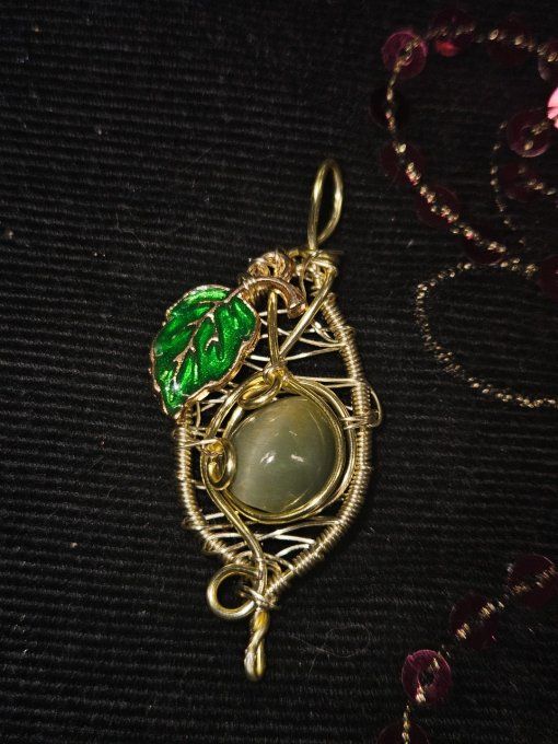 Amulette Scapolite wernerite or