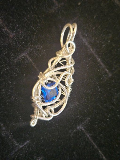 Amulette argent Spinelle Bleu ✨ Intuition et de Confiance