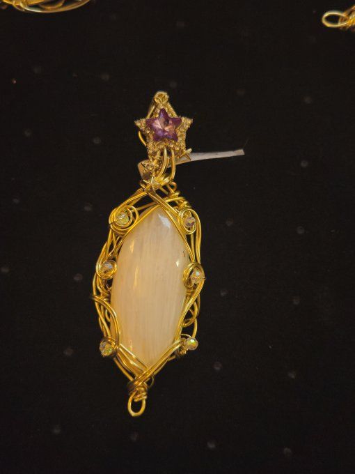 Légende Scolecite Blanche , bijou or 