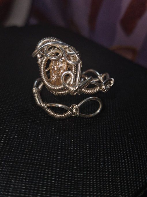 Bague topaze imperiale.