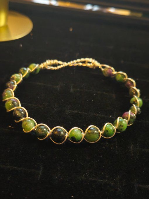 Bracelet Rubis zoisite a composer , sur mesure 