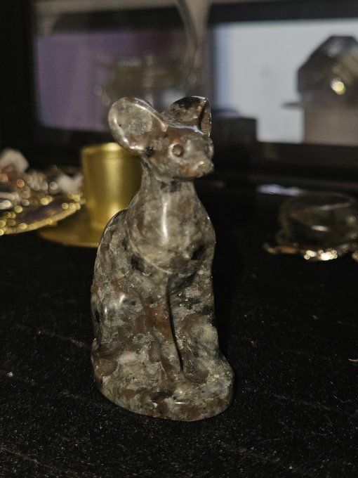 Bastet en Yooperlite 