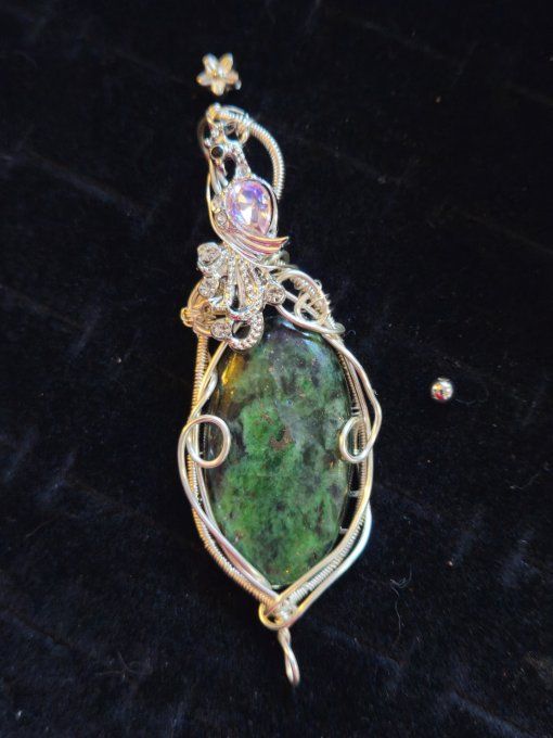 Pendentif Diopside chrome✨ Amulette  