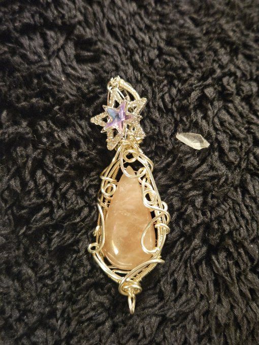 Amulette Morganite - Béryl rose -Amour, Paix Intérieure