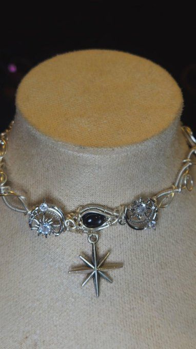 Constellation du Cygne : collier modulable Diopside black star 