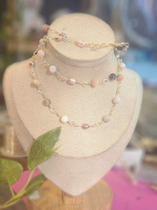 Collier deux rang  Opale Rose Harmonie Émotionnelle 38 . Artisanal 
