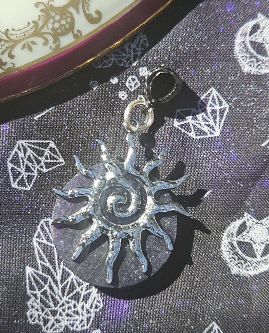 Amulette Lépidolite – Stabilité, Sérénité Et Équilibre - Copie