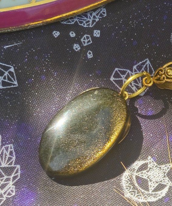 Collier obsidienne dorée loup d’or