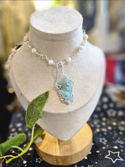 Collier Hemimorphite Brut -Communication & Harmonie✨ 