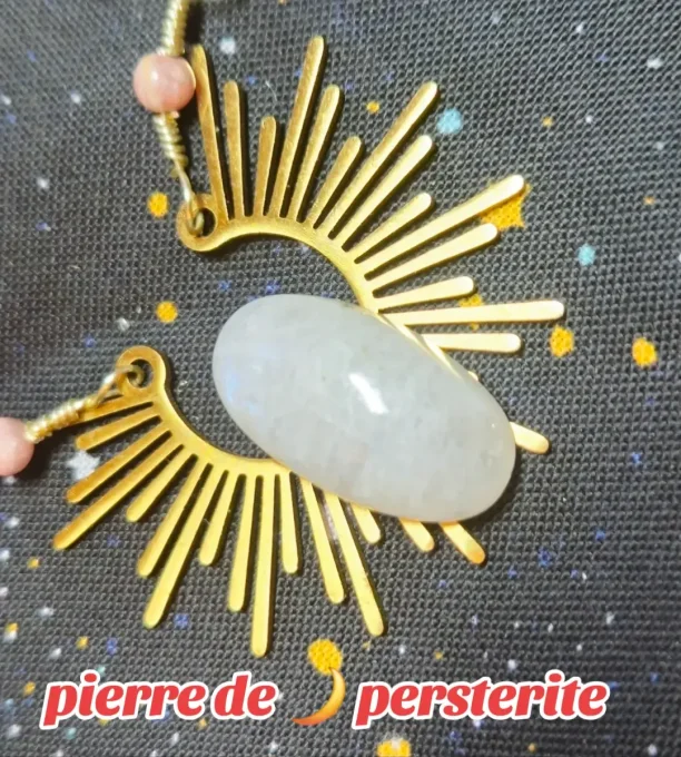Rivières de perles : collier soleil ou lune 