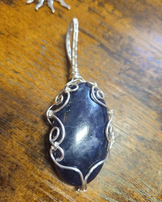 Pendentif argent  Iolite (Cordierite) –✨ peurs profondes et anxieté  