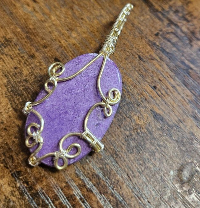 Pendentif stichtite or : Compassion liberation 