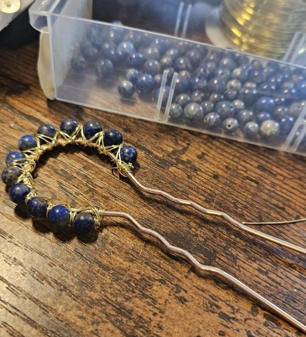 Pic chignon lapis lazuli 