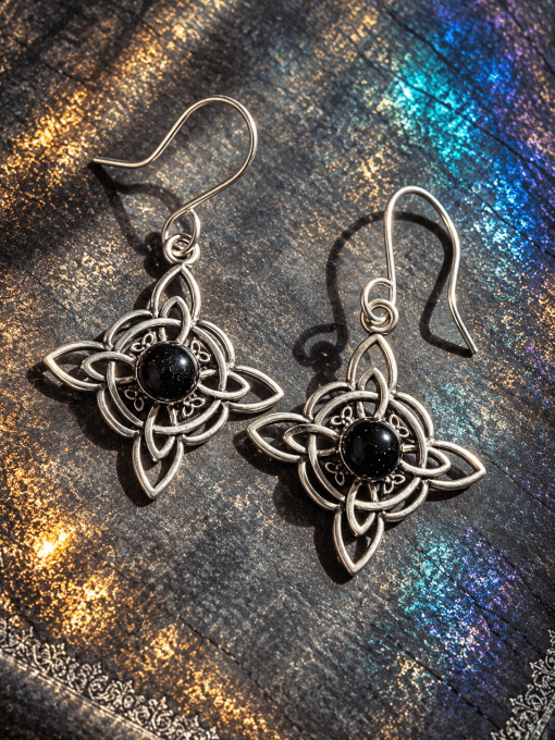 Boucle d’oreille Onyx Noire- protection , force. Courage