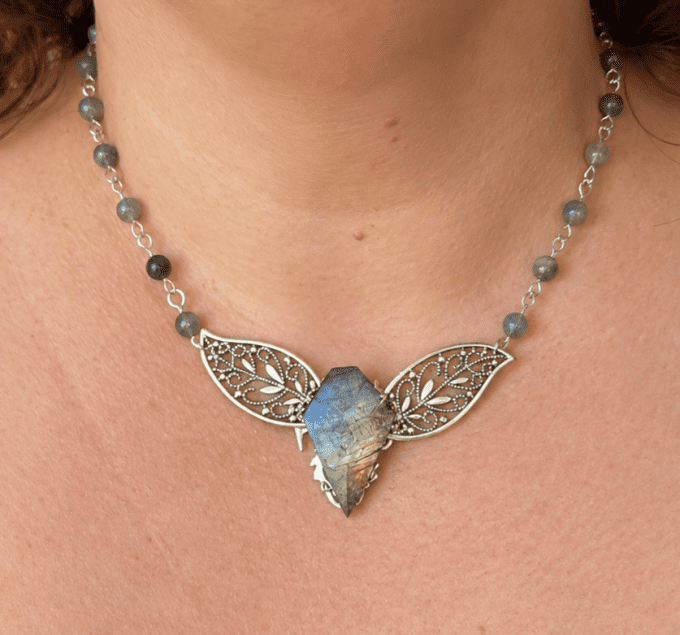Collier Eragon : labradorite et dragon 