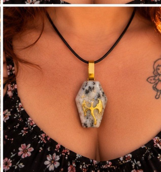 Collier Spooky jaspe kiwi dragon
