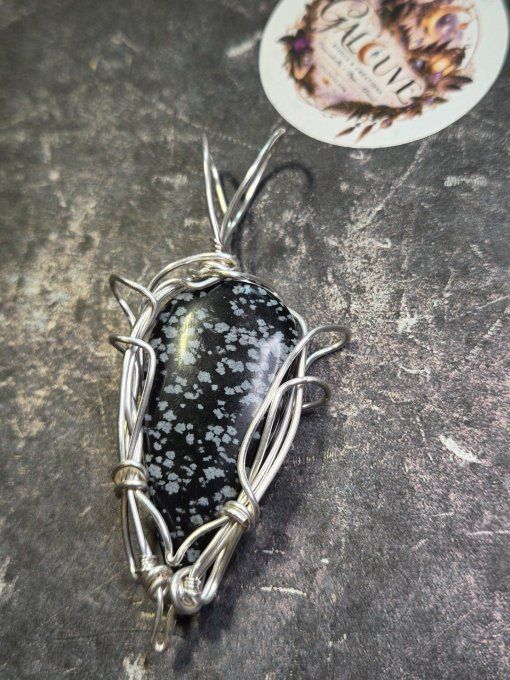 Nimvariel – Pendentif Obsidienne Flocon de Neige | Galouve
