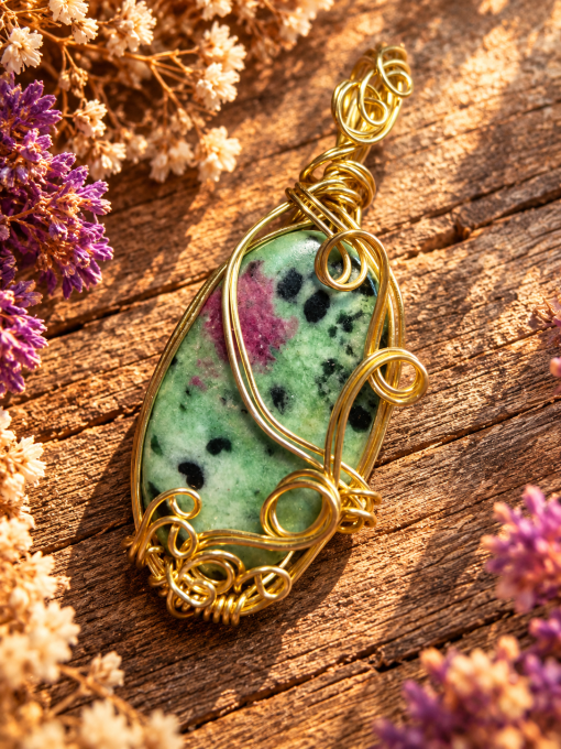Collier Zoisite Sur rubis ✨❤️ - amour de soi .transformation 