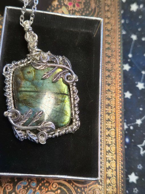 Camé Pendentif Labradorite ✨bleu vert-Confiance & protection 