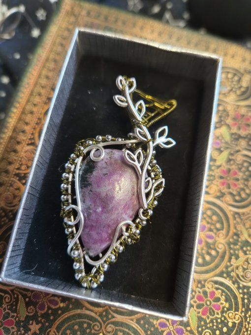 Pendentif Rubis - pierre de Tanzanie 