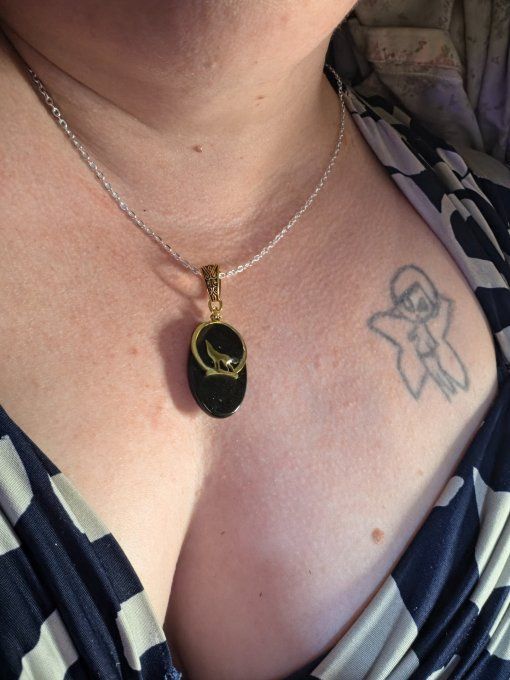 Collier obsidienne dorée loup d’or 