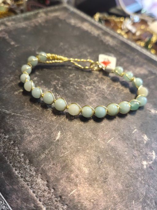 Bracelet en Amazonite : joie et espoir 