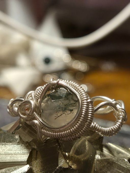 Bague agate mousse facetté 