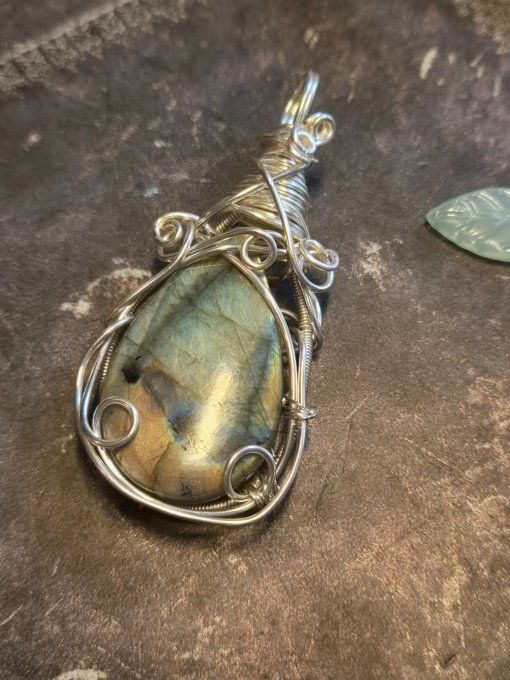 Chapeau de sorcière labradorite 