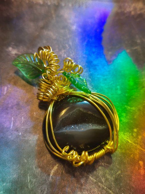 Pendentif Citrouille Onyx  Noire Druzy  .