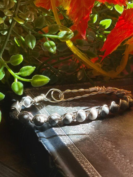Bracelet Howlite – Calme, Relaxation Et Clarté Mentale     