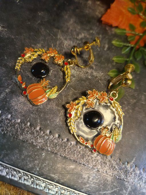 Boucle d’oreille Onyx  Noire-  protection , force.  Courage .
