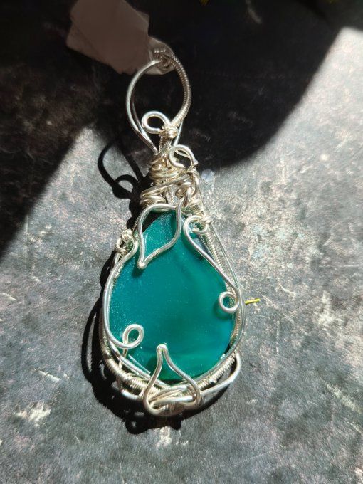 Pendentif Onyx verte ✨ - epines et ronce