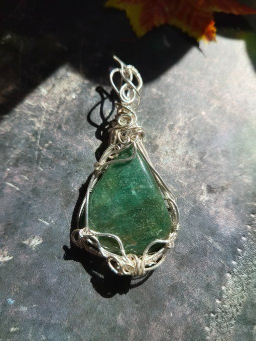 Amulette Apatite verte - Déblocage Du Cœur Et Équilibre ?