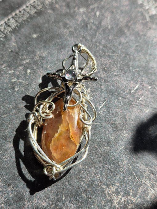 Pendentif Argent Pierre de Soleil Lattice : pierre de joie & vitalité