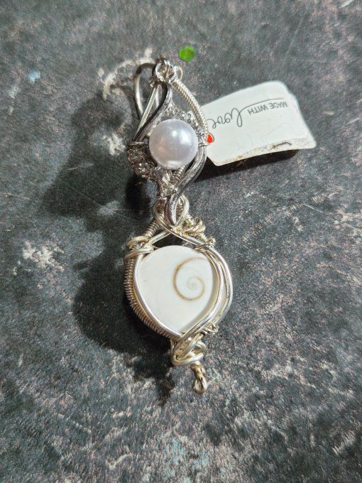 Oeil de sainte Lucie , pendentif chance et protection ✨