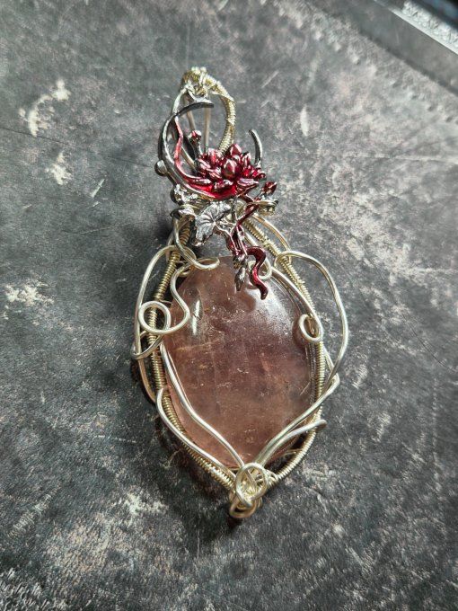 Amulette Quartz Fraise -Amour & Paix